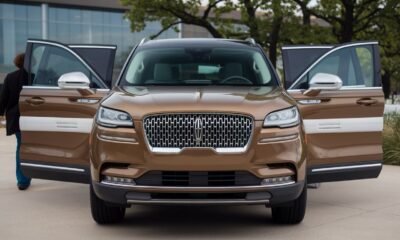Lincoln SUV